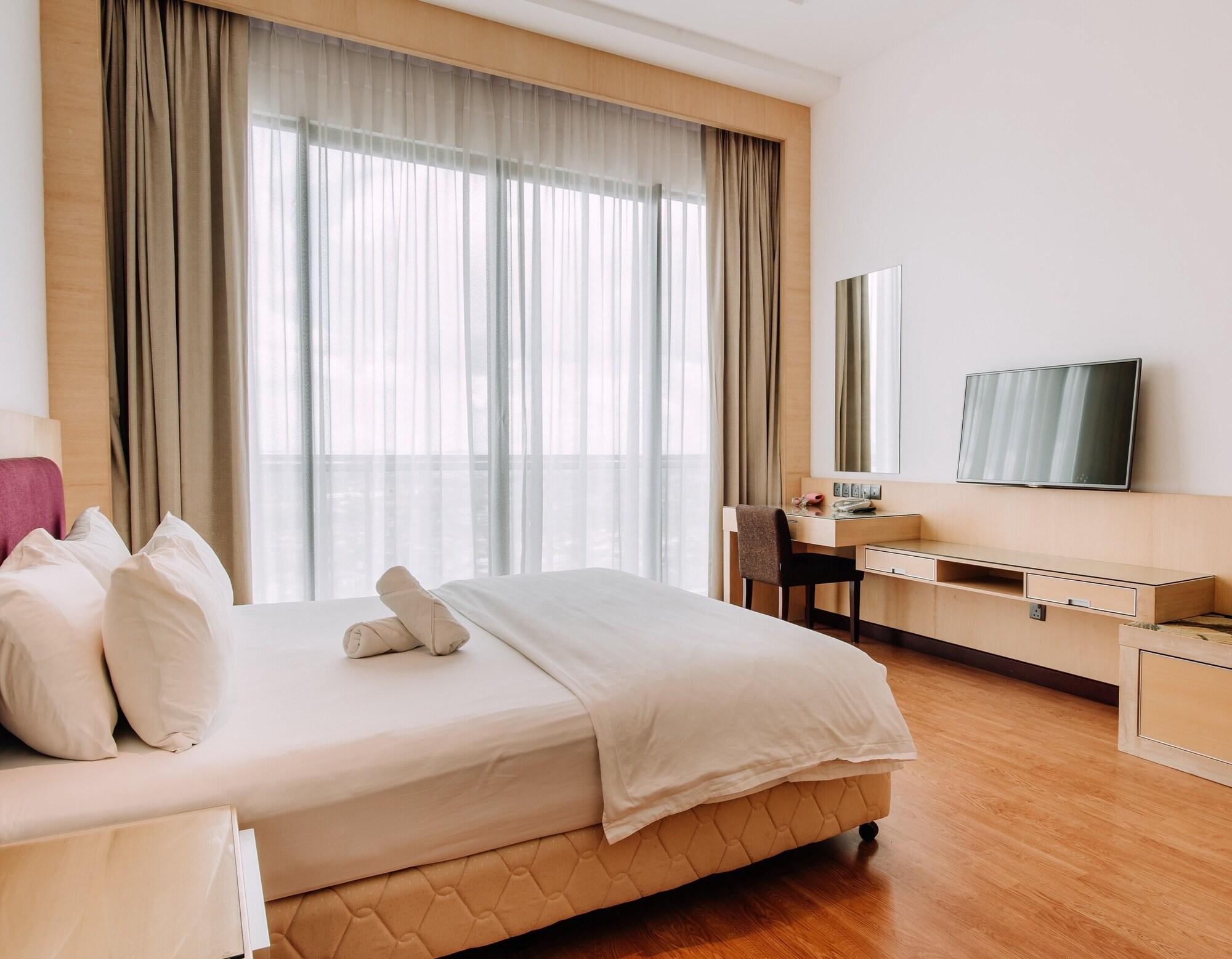 Imperial Suites Serviced Apartment Maong Bazaar ภายนอก รูปภาพ