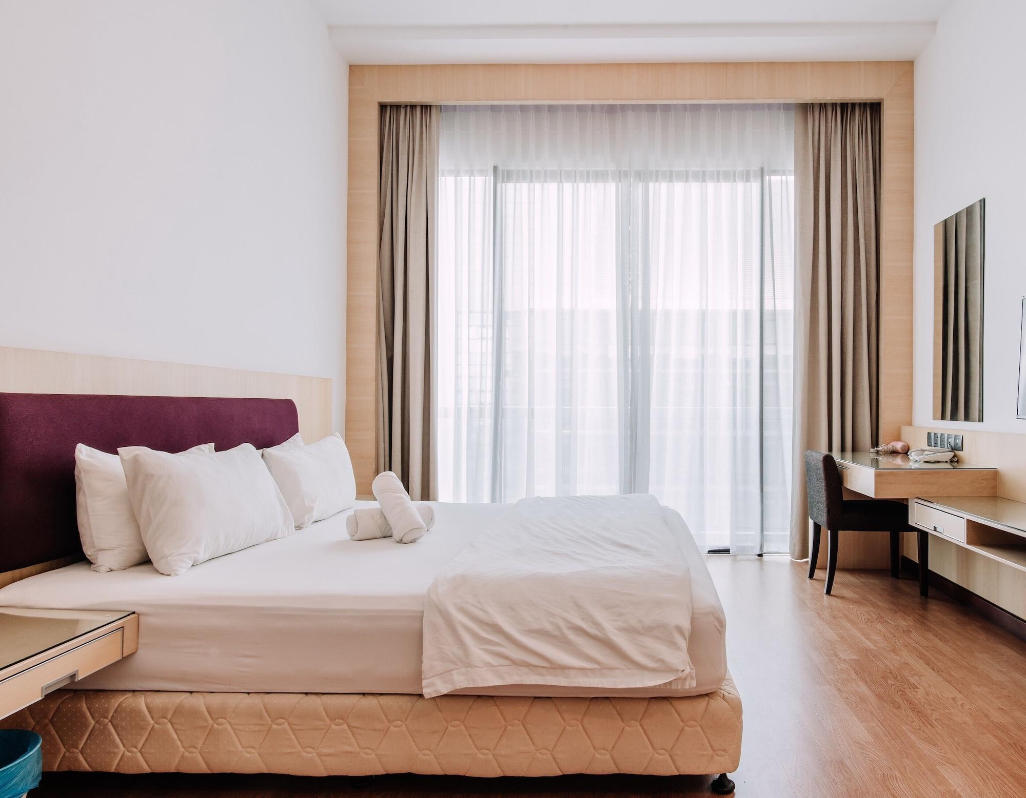 Imperial Suites Serviced Apartment Maong Bazaar ภายนอก รูปภาพ