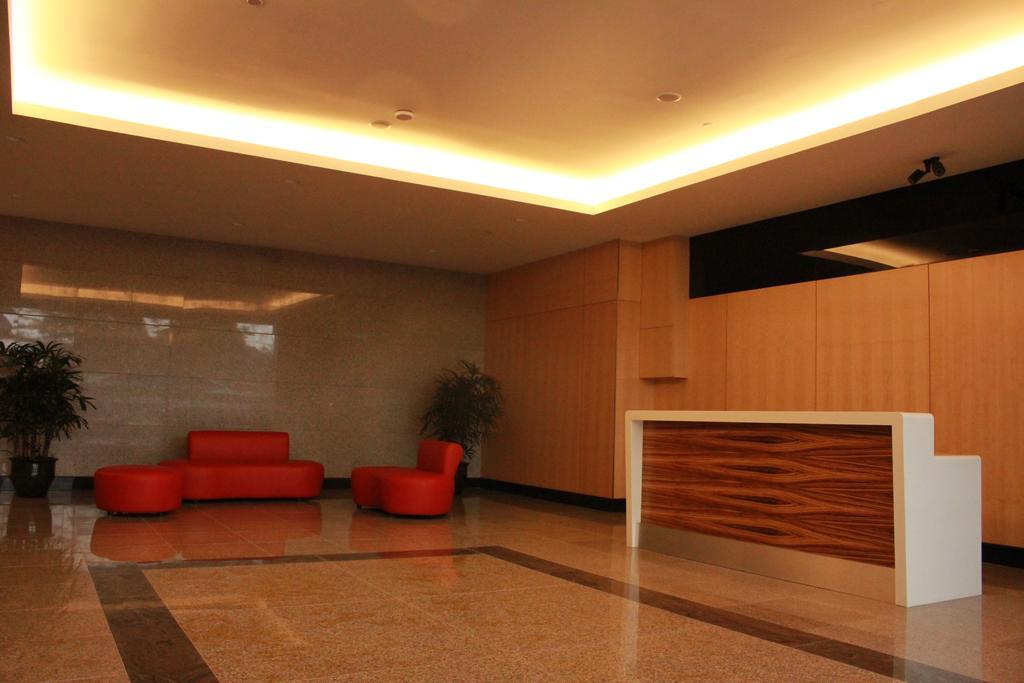 Imperial Suites Serviced Apartment Maong Bazaar ภายนอก รูปภาพ
