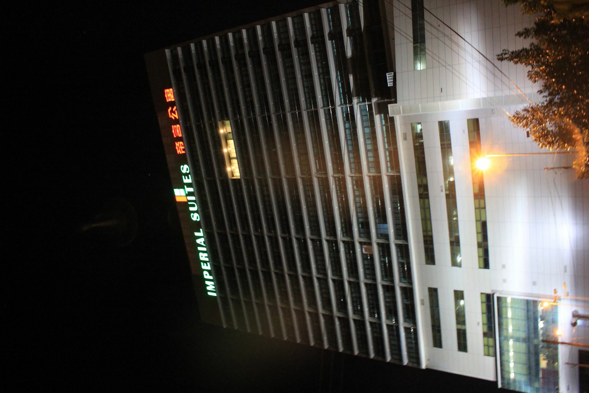 Imperial Suites Serviced Apartment Maong Bazaar ภายนอก รูปภาพ