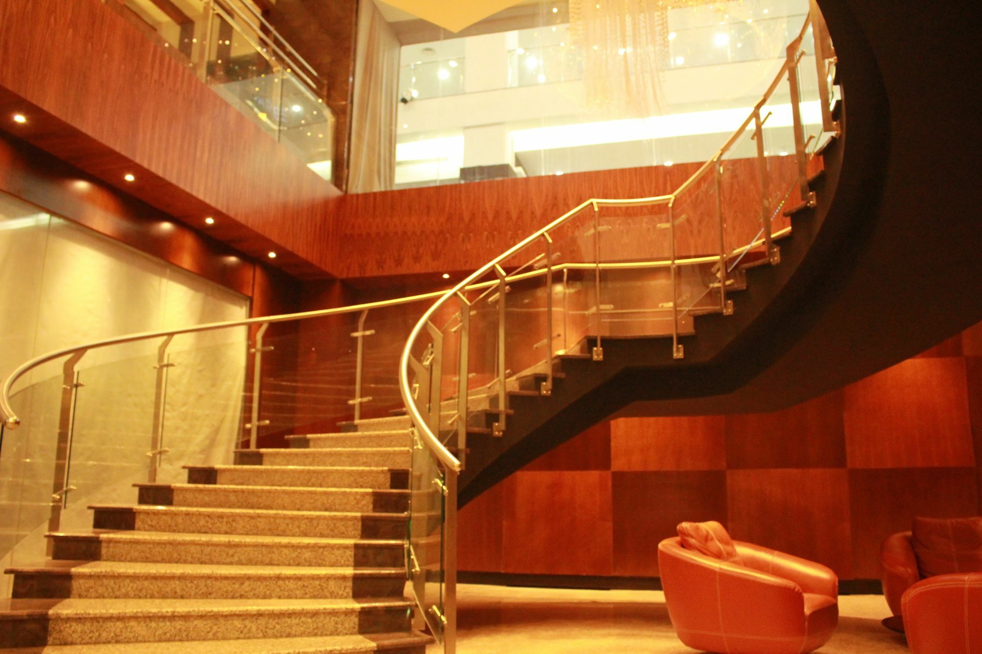 Imperial Suites Serviced Apartment Maong Bazaar ภายนอก รูปภาพ