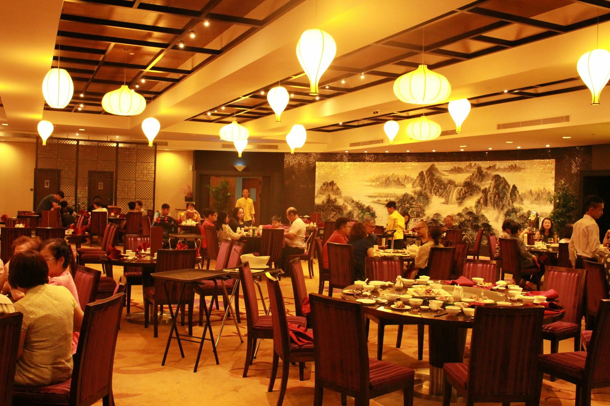 Imperial Suites Serviced Apartment Maong Bazaar ภายนอก รูปภาพ